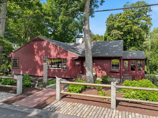41 Brook Street, Wakefield, MA 01880