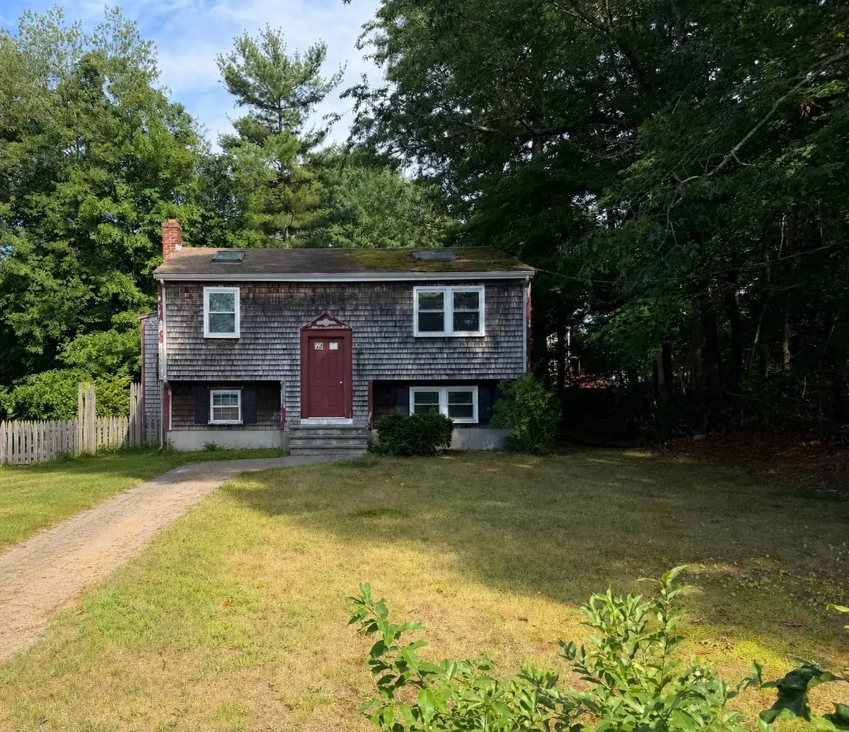 200 Wampatuck St, Pembroke, MA 02359 - #1