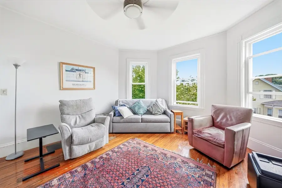 113 Antrim St #3, Cambridge, MA 02139 - #2