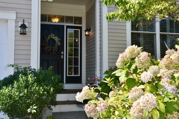 6 Chadwick Ct #6, Mashpee, MA 02649