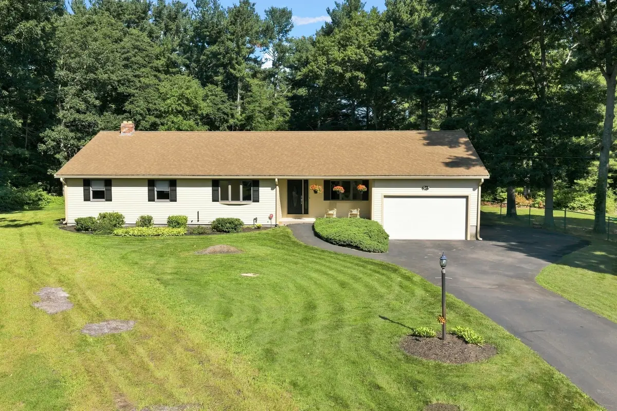 24 Orchard St, Berkley, MA 02779 - #1