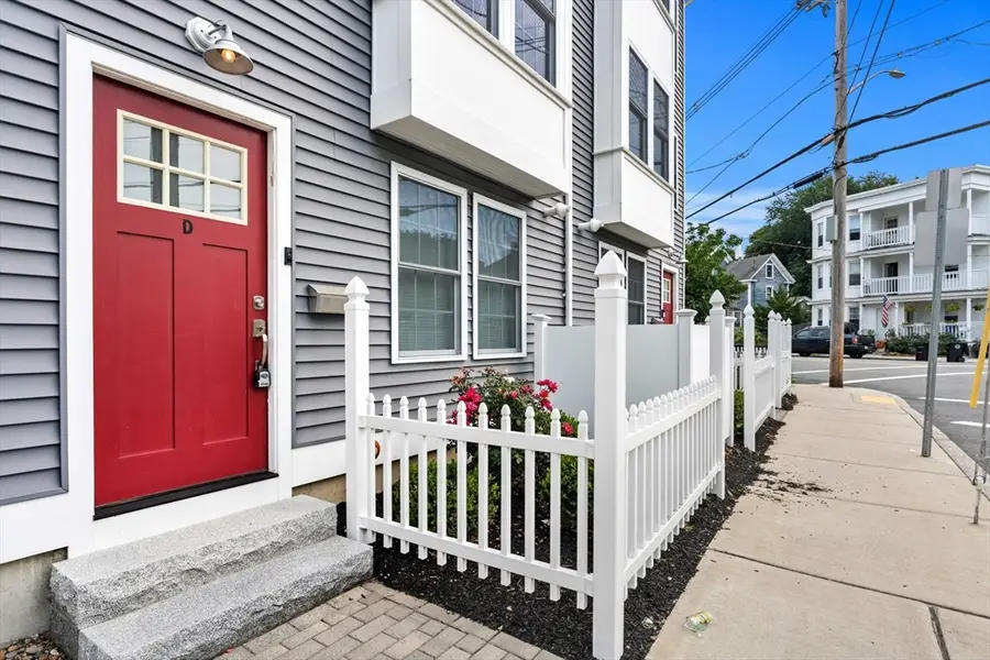 34 Beckford St #D, Beverly, MA 01915 - #2