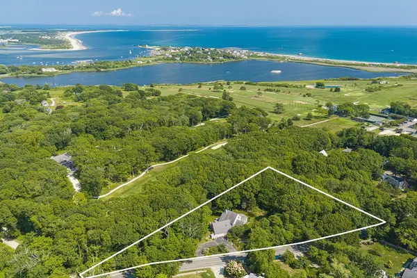 94 Howland, Westport, MA 02790