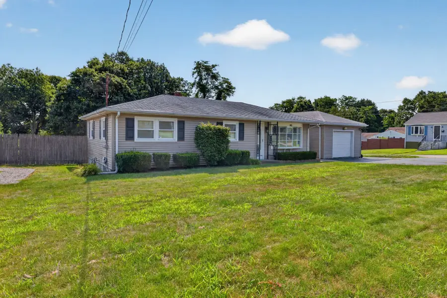 165 Swansom Rd, Swansea, MA 02777 - #2