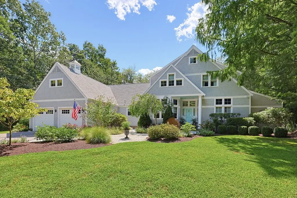 35 Tucker Ln, Dartmouth, MA 02747 - #1
