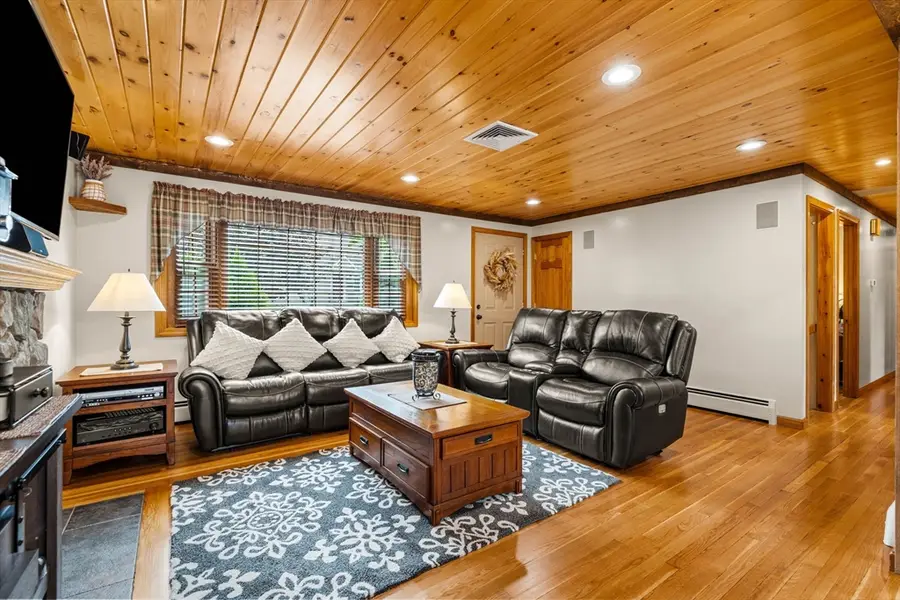 37 Home Street, Peabody, MA 01960 - #3