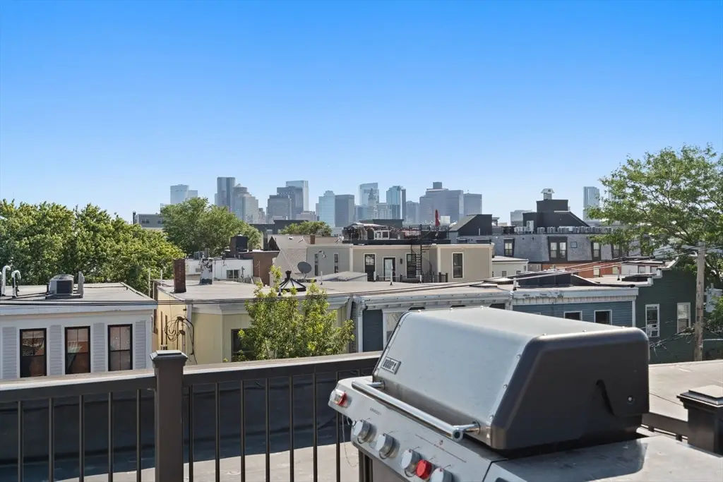 284 Sumner St #3, Boston, MA 02128 - #1