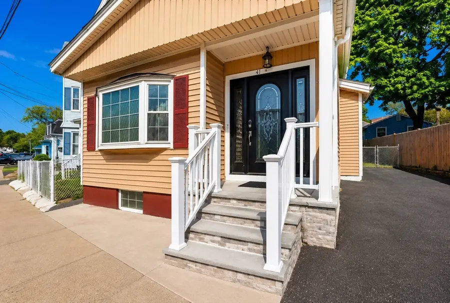 47 Chestnut St, Lynn, MA 01902 - #3