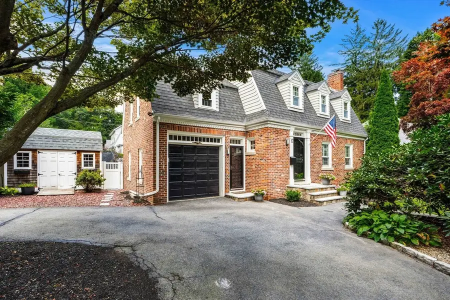 17 Lowell St, Andover, MA 01810 - #2