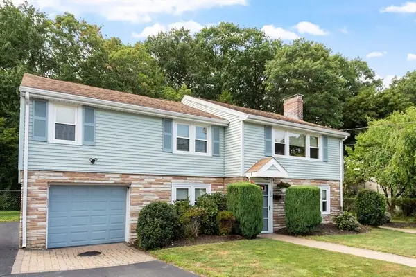 12 Mansfield Street, Peabody, MA 01960