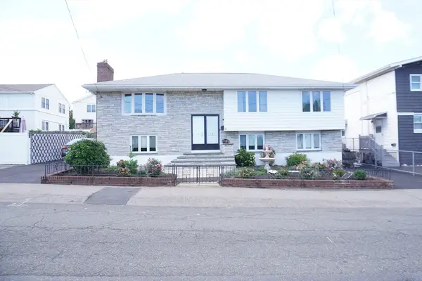 92 Newman St, Revere, MA 02151
