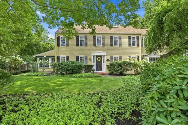 85 High St, Winchester, MA 01890