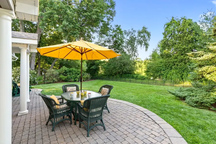 176 Colon St, Beverly, MA 01915 - #2