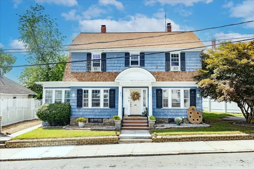 16 Hallenan Ave, Lawrence, MA 01841 - #1