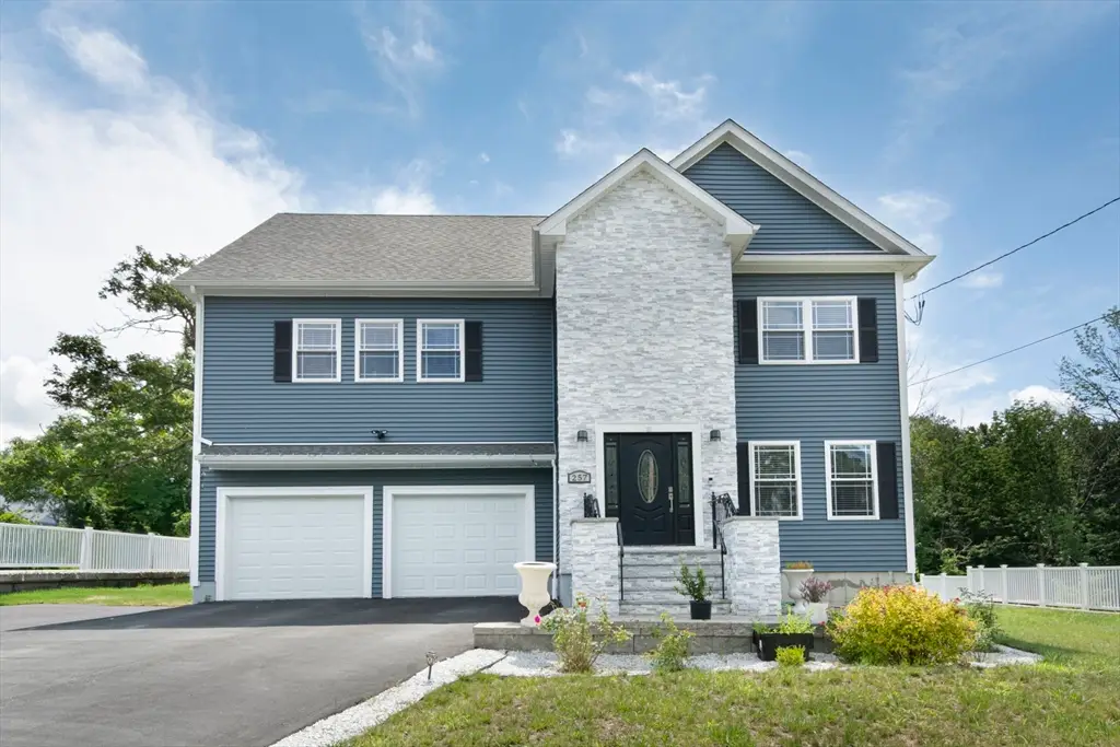 257 Prospect St, Auburn, MA 01501 - #1