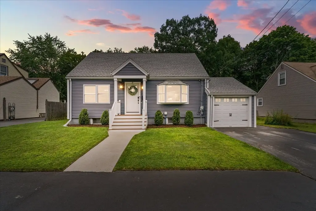 19 W Sigourney St, Lynn, MA 01905 - #1