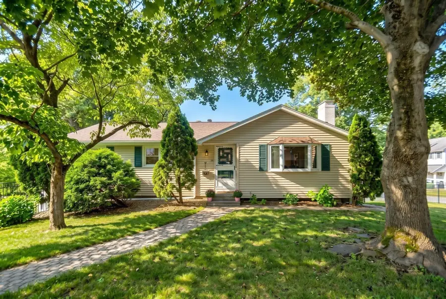 38 Paulson Drive, Burlington, MA 01803 - #2