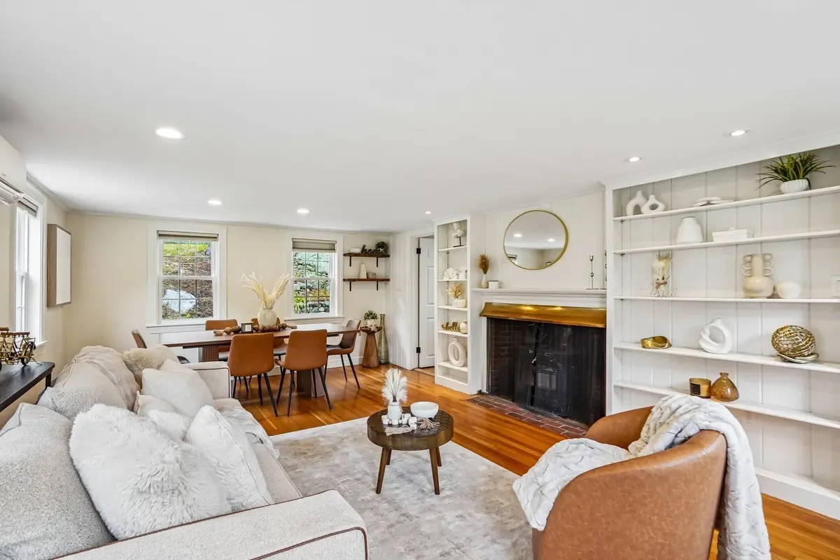 1 Constitution Rd, Lexington, MA 02421 - #1