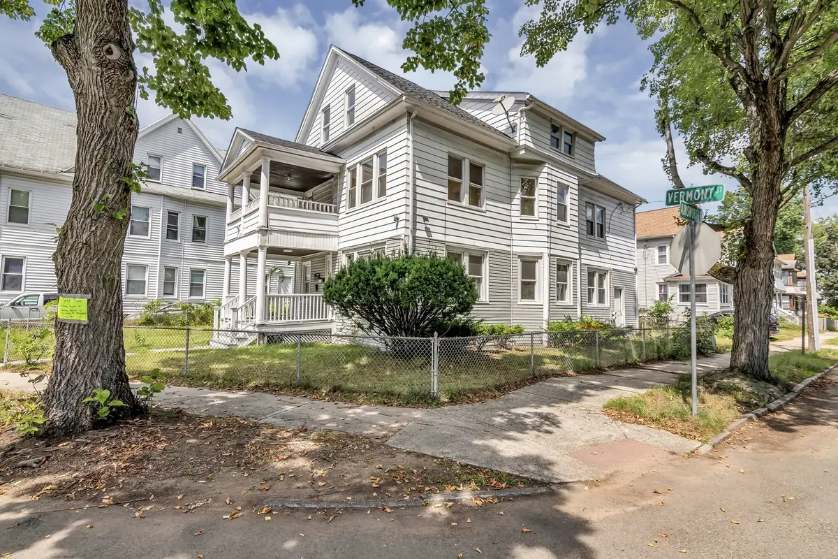 32-34 Vermont St, Springfield, MA 01108 - #1