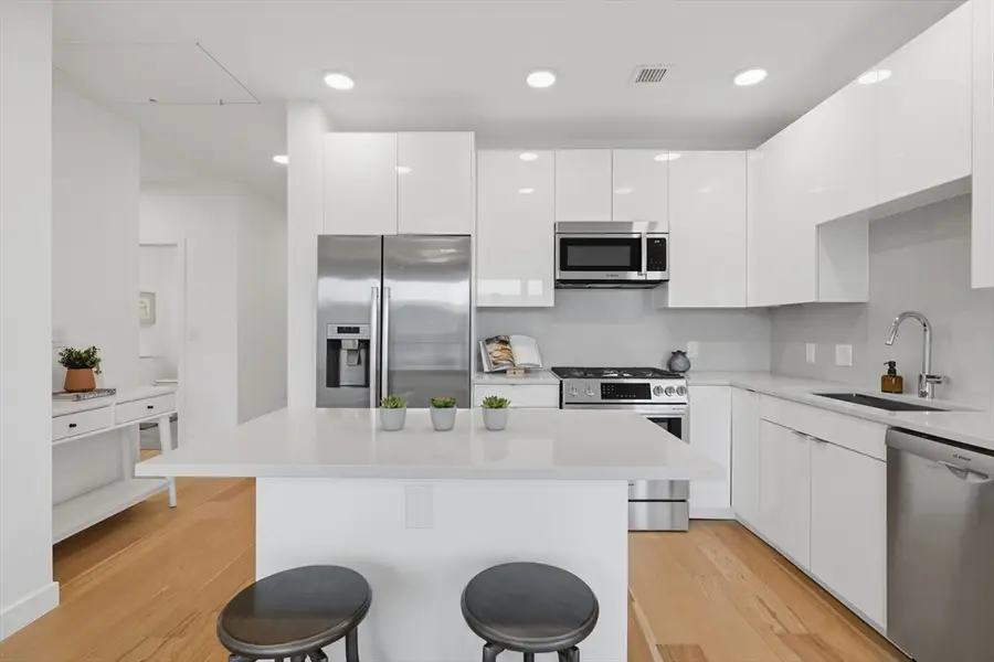 45 Lewis St #501, Boston, MA 02128 - #3