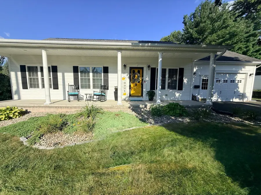 91 Royal St, Chicopee, MA 01020 - #2