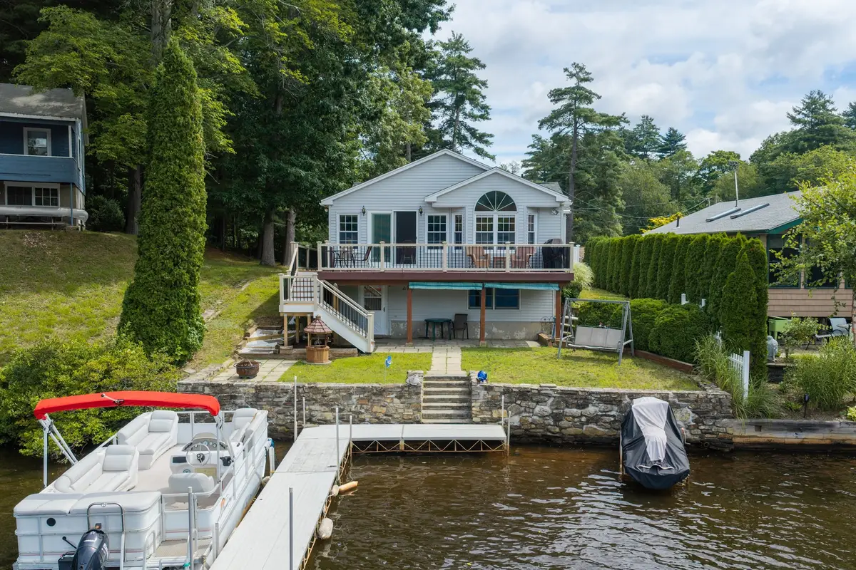 4 Shore Ln, Holland, MA 01521 - #1