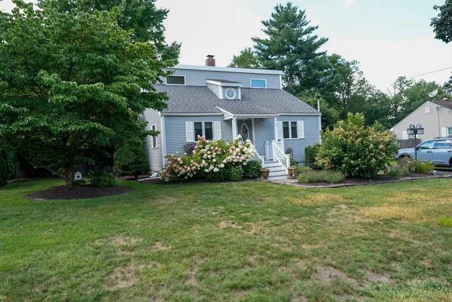 87 Berkshire Dr, Westfield, MA 01085 - #2