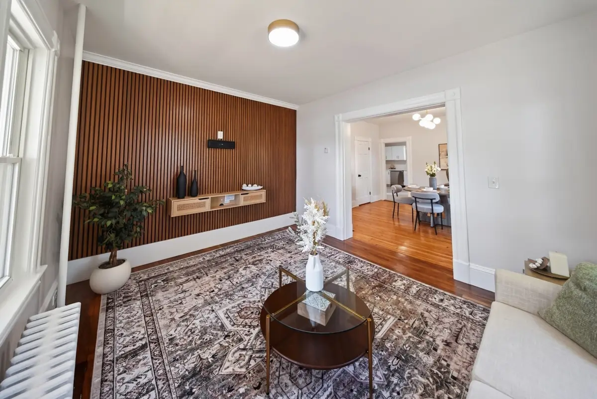 10 Elm St, South Hadley, MA 01075 - #1