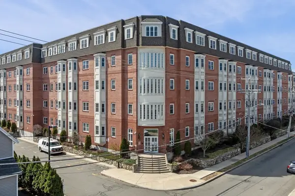 120 Wyllis Ave #222, Everett, MA 02149