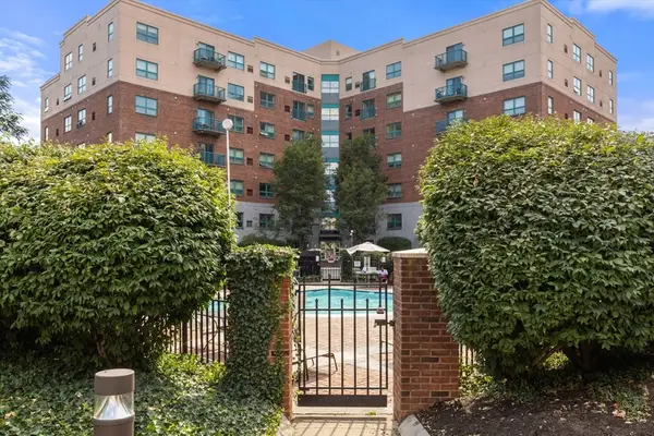 175 Cottage #214, Chelsea, MA 02150