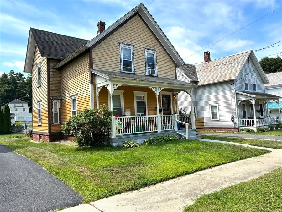 16 Chestnut St, Turners Falls, MA 01376 - #2