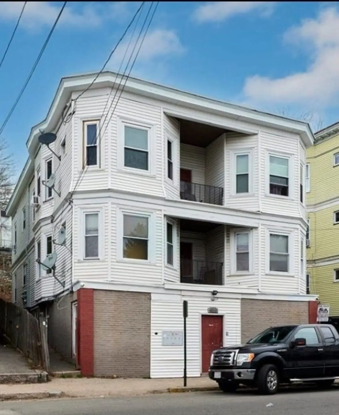 455 Washington St, Haverhill, MA 01832 - #1