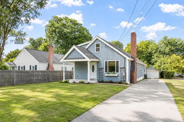 11 Magnolia St, Framingham, MA 01701
