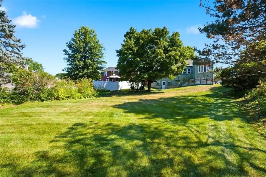 12 Northfield, Peabody, MA 01960 - #3