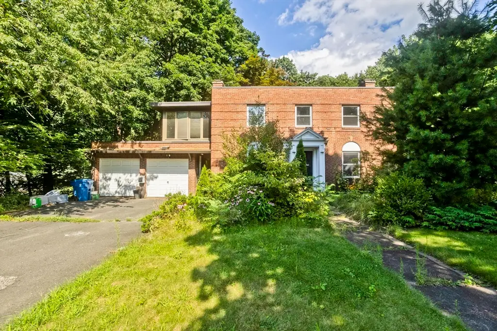 95 Craiwell Ave, West Springfield Town, MA 01104 - #1