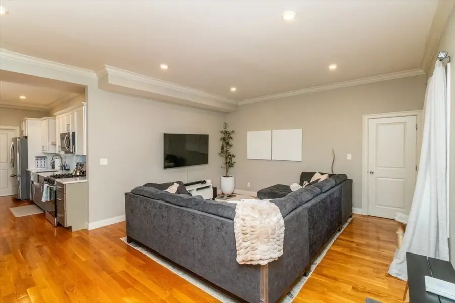 189 Shirley St #1, Winthrop, MA 02152 - #3