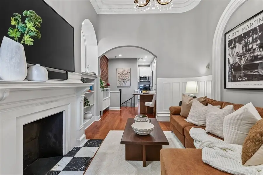 103 Beacon St #1, Boston, MA 02116 - #3