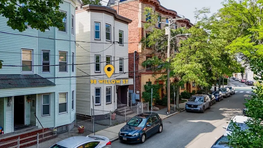 98 Willow Street, Cambridge, MA 02141 - #2