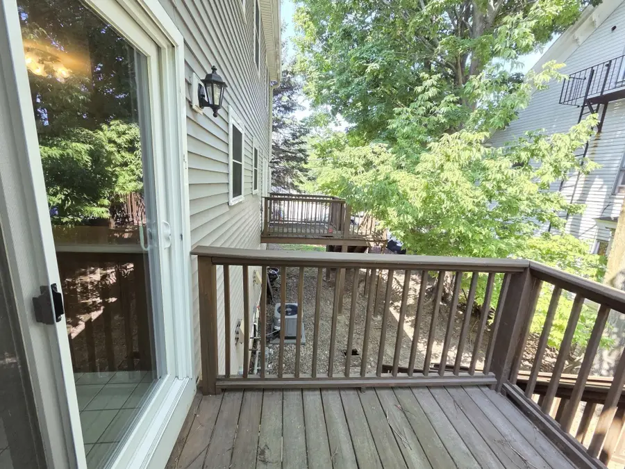 80 Smith St #2A, Lowell, MA 01851 - #3