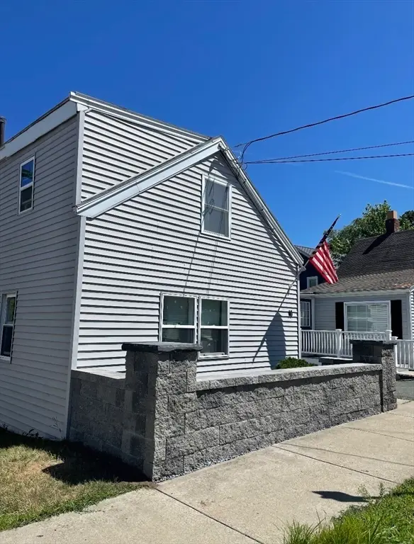 16 Lynn St, Peabody, MA 01960 - #1