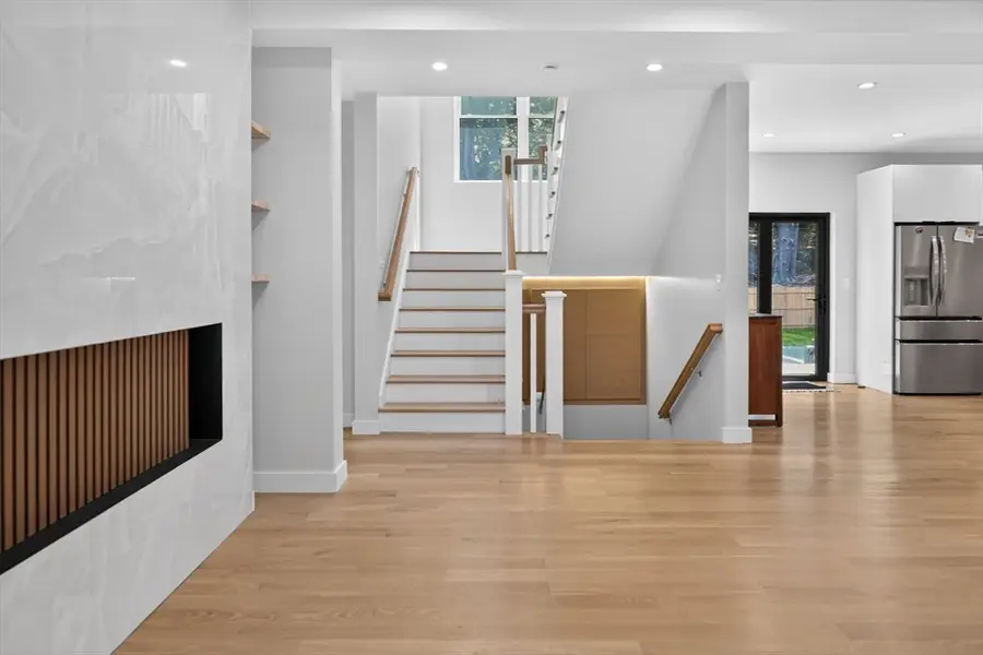 409 Pearl St, Reading, MA 01867 - #3