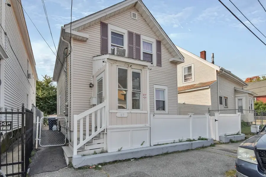 87 Abbott St, Lawrence, MA 01843 - #2