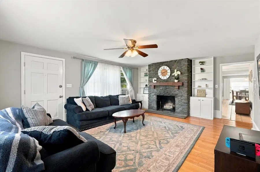 2 Lisa Ave, Acushnet, MA 02743 - #3