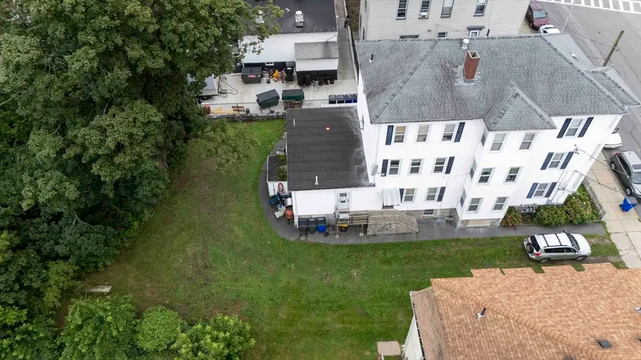 610 Bradford Ave, Fall River, MA 02721 - #2