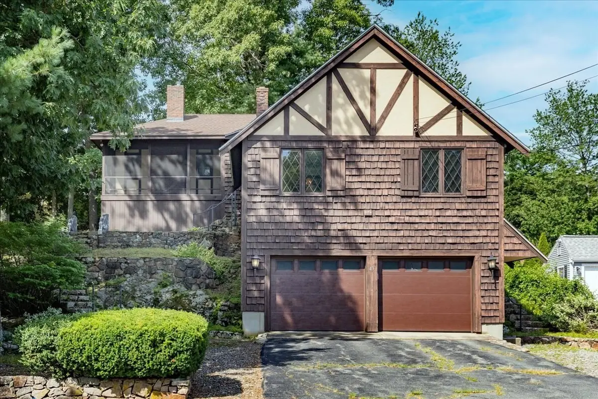 43 Ledgewood Dr, Danvers, MA 01923 - #1