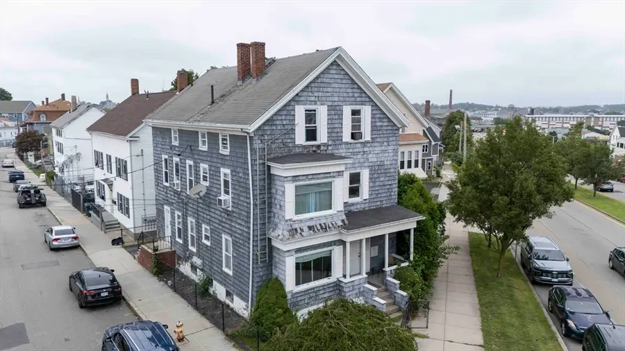 593 Plymouth Ave, Fall River, MA 02721 - #2