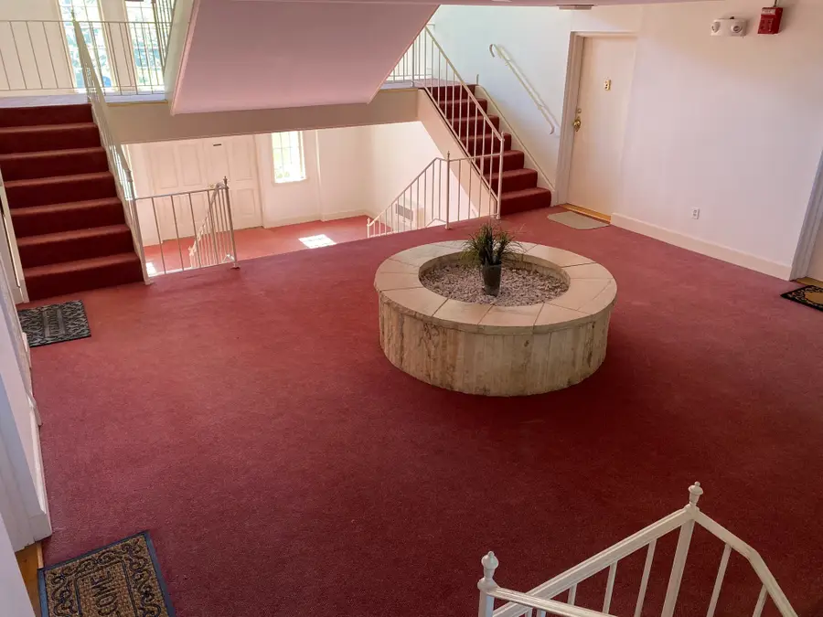 237 North Main Street #10, Andover, MA 01810 - #3