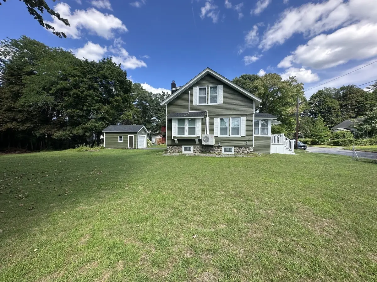 9 Idalla Ave, Worcester, MA 01606 - #1
