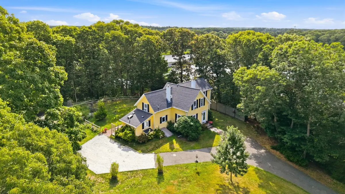 775 Shore Rd, Pocasset, MA 02559 - #1