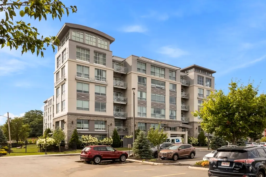 201 Elliott Street #100, Beverly, MA 01915 - #1